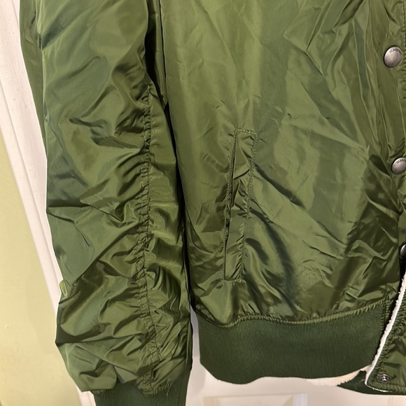 BlankNYC Jacket, Olive Green with fleece on inside. - Picture 3 of 4